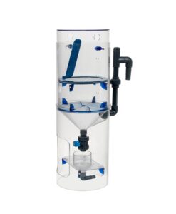 Standard breeding tanks or large breeding embryo collection systems: whatever your requirements are, we have the solution that meets your needs. Designed to minimize researchers’ investments in labour and space, Tecniplast solutions allow top outcomes and utmost ease of use to improve breeding efficiency in the full respect of zebrafish biology and behaviour.